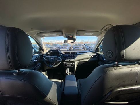 Used 2022 Buick Encore GX Select w/ Sport Touring Package image 24