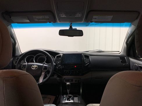 Used 2012 Toyota Tacoma 4x4 Double Cab image 17