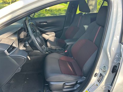 Used 2023 Toyota Corolla SE FWD image 15