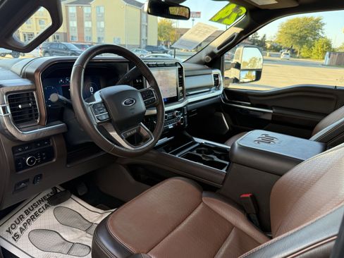 Used 2024 Ford F250 King Ranch image 12