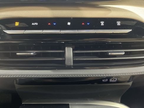 New 2026 Buick Enclave Preferred w/ Power Package image 24