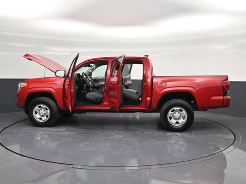 Used 2022 Toyota Tacoma SR w/ SR Convenience Package RWD image 42