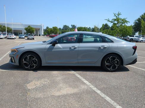 Used 2025 Kia K5 GT-Line AWD/4WD image 7