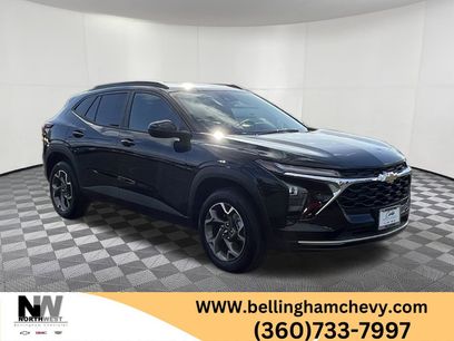 Used 2025 Chevrolet Trax LT w/ Driver Confidence Package
