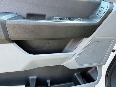 New 2024 Ford F550 4x4 SuperCab Super Duty image 12