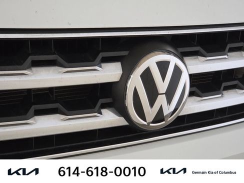 Used 2018 Volkswagen Atlas SEL AWD/4WD image 13