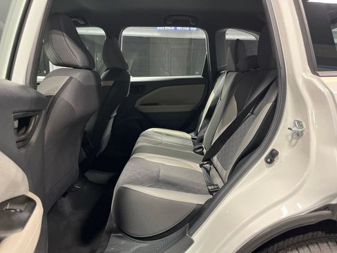 Used 2026 Subaru Forester AWD/4WD image 32