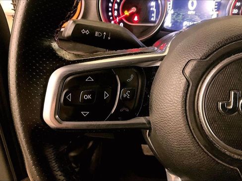 Used 2021 Jeep Gladiator Mojave image 17