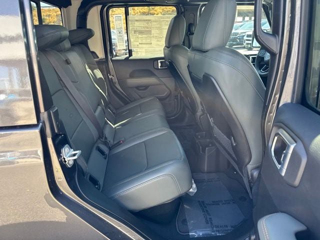 New 2026 Jeep Gladiator Mojave AWD/4WD image 24