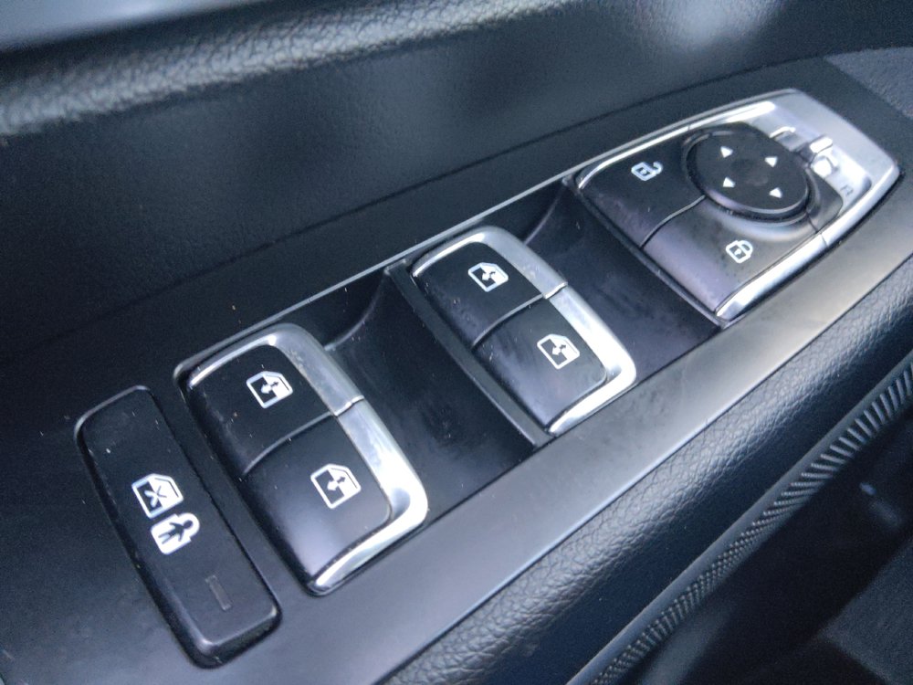 Used 2022 Kia Telluride S AWD/4WD image 27
