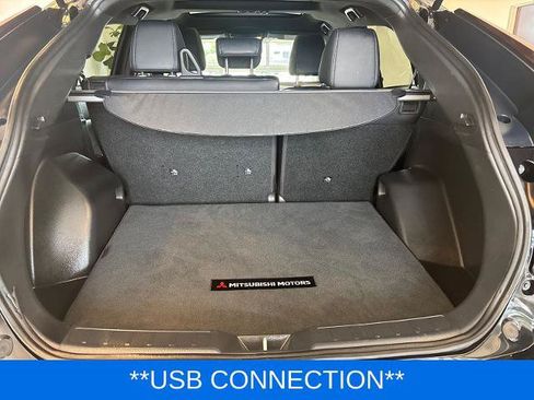Used 2023 Mitsubishi Eclipse Cross AWD image 10