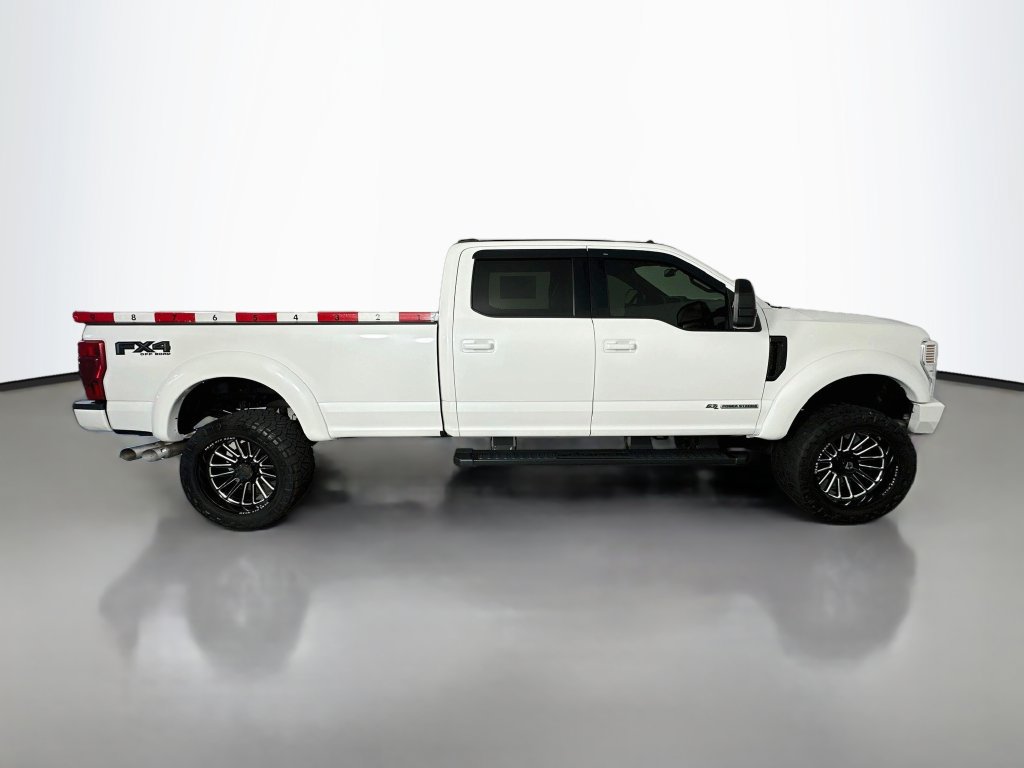 Used 2022 Ford F250 Lariat w/ Black Appearance Package AWD/4WD image 8