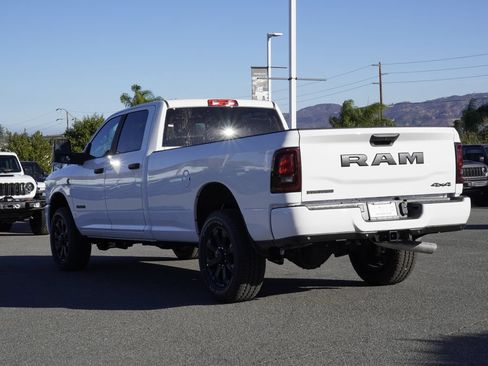 New 2026 RAM 3500 Big Horn AWD/4WD image 6