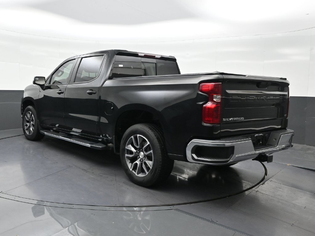Used 2022 Chevrolet Silverado 1500 LT w/ Leather Package RWD image 3