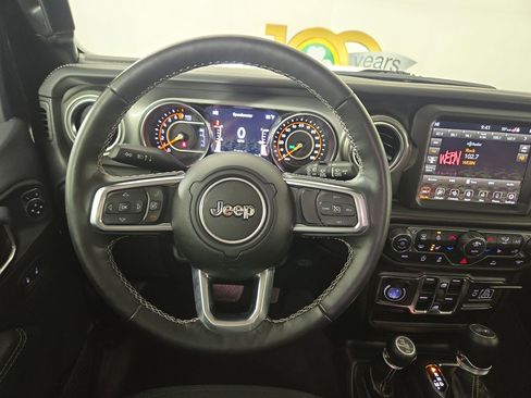 Used 2022 Jeep Wrangler Unlimited Sahara w/ LED Lighting Group image 14