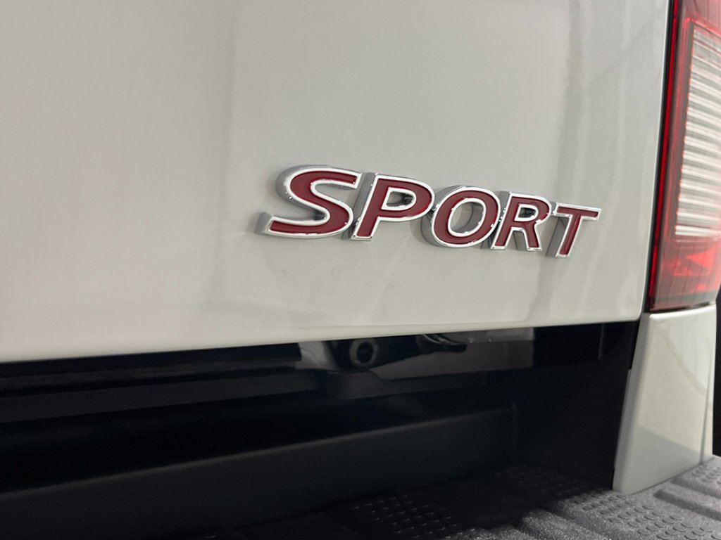 Used 2025 Honda Ridgeline Sport image 6