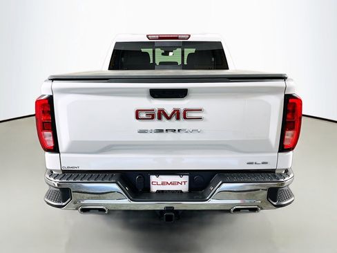 Used 2024 GMC Sierra 1500 SLE w/ Preferred Package AWD/4WD image 8