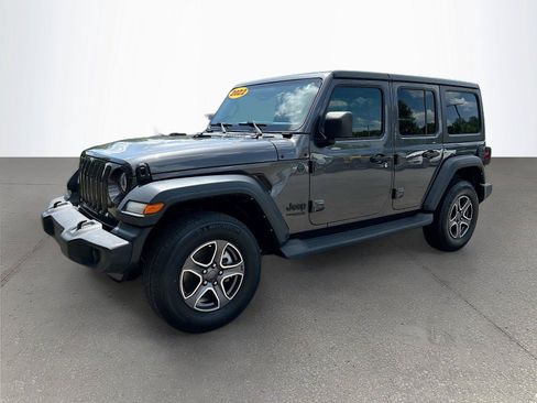 Used 2022 Jeep Wrangler Unlimited Sport AWD/4WD image 8