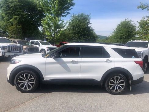 Used 2020 Ford Explorer ST w/ Premium Technology Package AWD/4WD image 3
