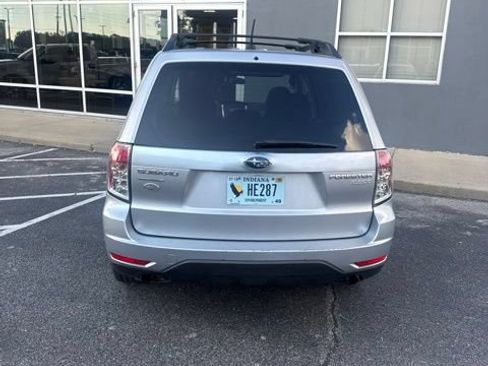 Used 2012 Subaru Forester 2.5X Premium w/ All-Weather Pkg AWD/4WD image 7