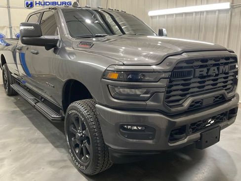 Used 2025 RAM 3500 Big Horn AWD/4WD image 1