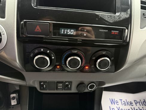 Used 2014 Toyota Tacoma 4x4 Double Cab image 16