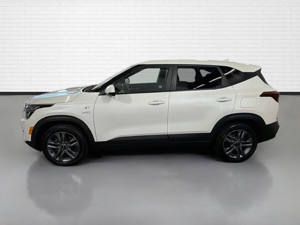 Used 2021 Kia Seltos LX AWD/4WD image 6