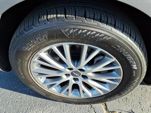 Used 2024 Genesis GV80 2.5T AWD/4WD image 9