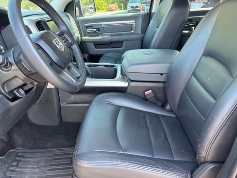 Used 2017 RAM 1500 Big Horn image 9