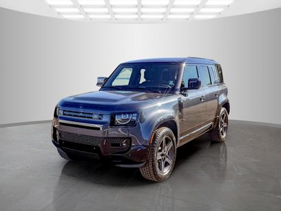 New 2026 Land Rover Defender 110 X-Dynamic SE