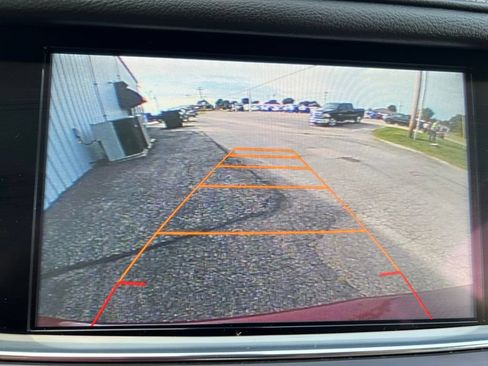 Used 2017 Cadillac XT5 Luxury w/ Driver Awareness Package FWD image 42