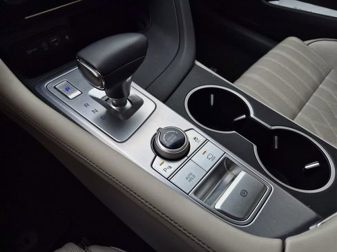 Used 2020 Genesis G70 3.3T w/ Prestige Package RWD image 32