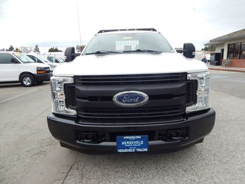 Used 2019 Ford F350 XL w/ Power Equipment Group image 12
