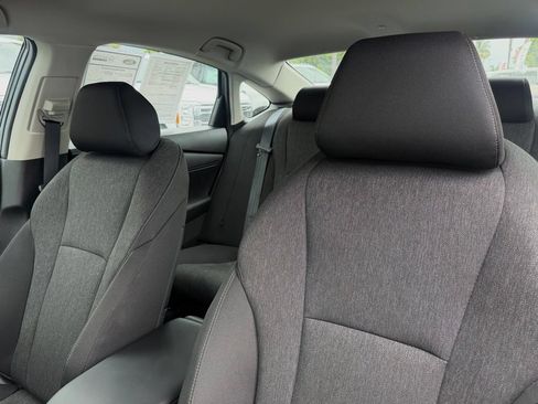 Used 2025 Honda Accord LX image 18