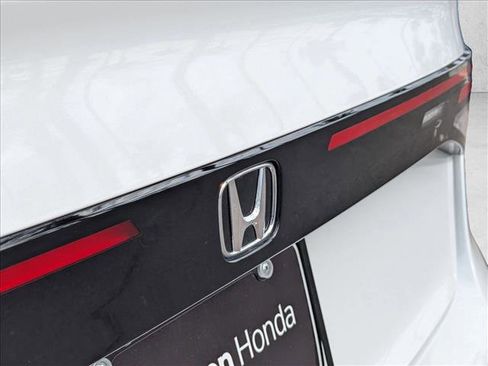 Used 2025 Honda Accord LX image 30