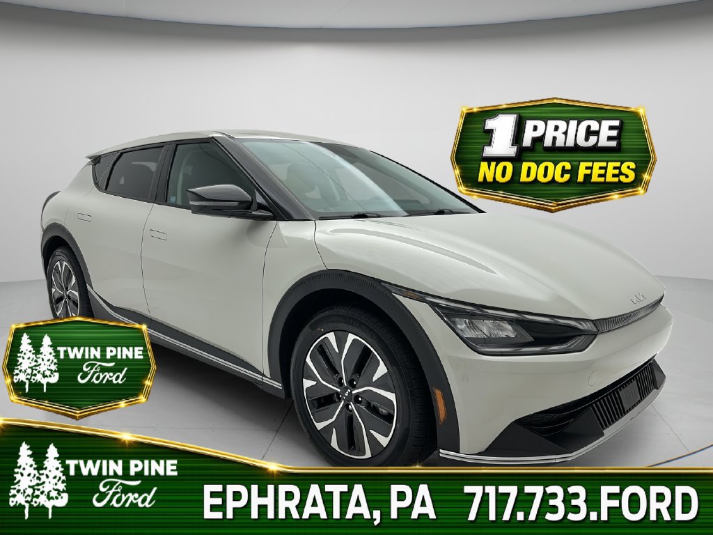Used 2024 Kia EV6 Light AWD/4WD image 1