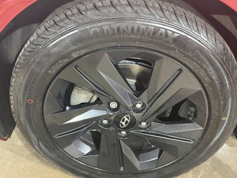 Used 2023 Hyundai Elantra SEL FWD image 27