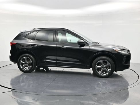 Used 2024 Ford Escape ST-Line w/ Tech Pack #1 AWD/4WD image 4