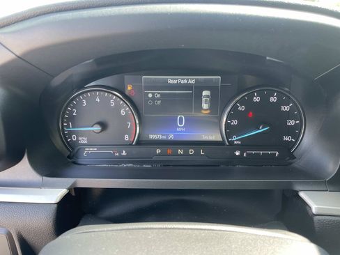 Used 2021 Ford Explorer XLT RWD image 22