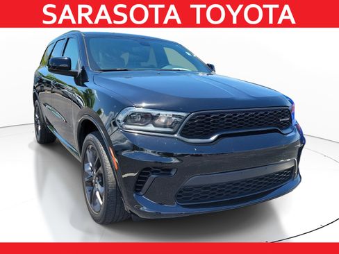 Used 2023 Dodge Durango GT w/ Blacktop Package AWD/4WD image 1