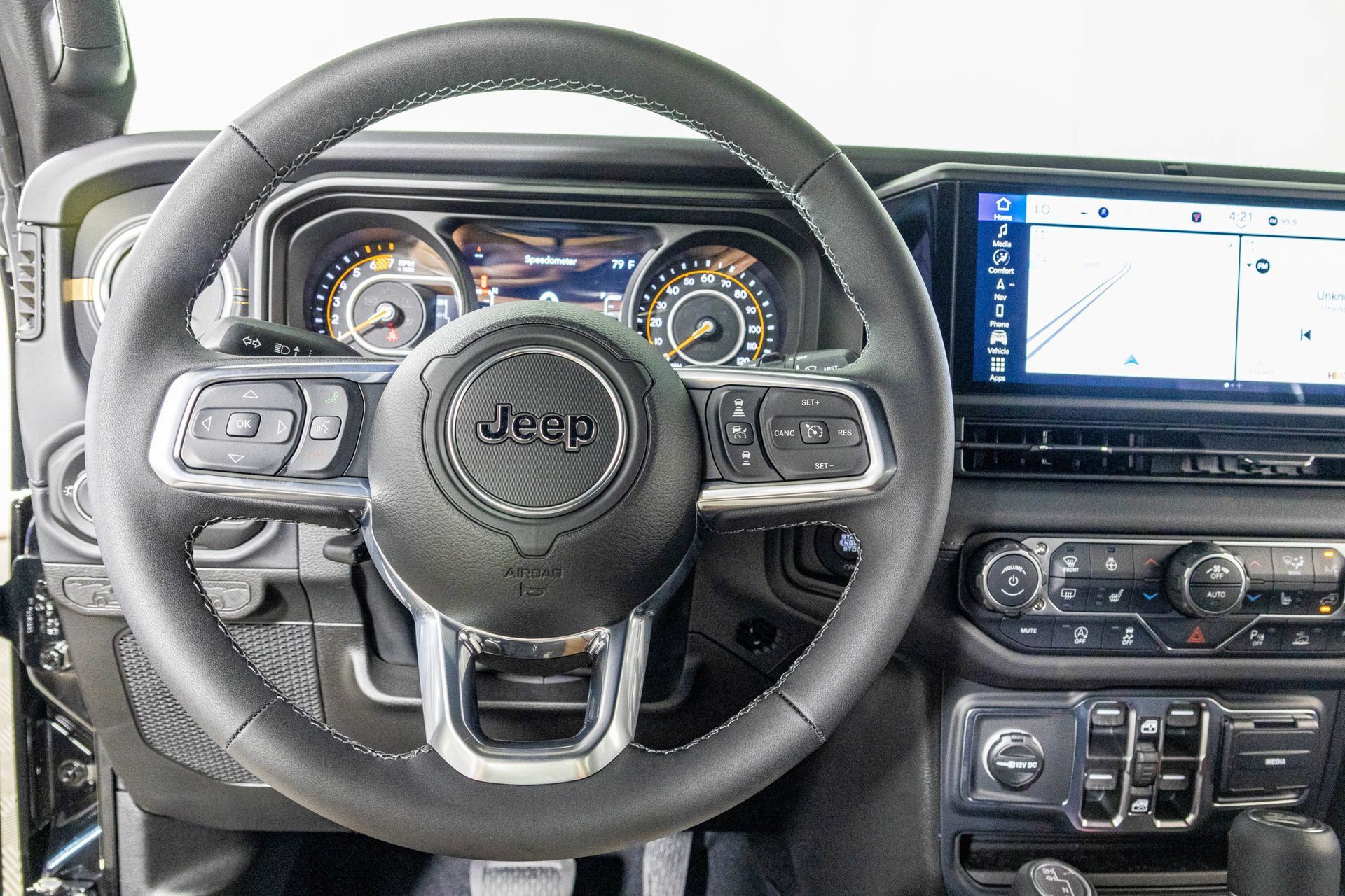 New 2027 Jeep Wrangler Unlimited Sahara AWD/4WD image 29