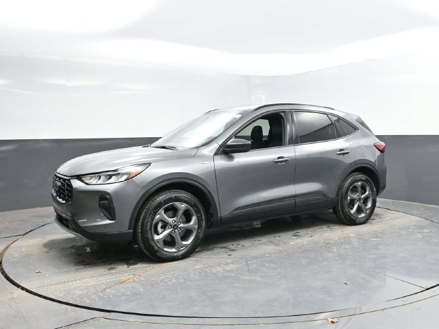 Used 2025 Ford Escape ST-Line AWD/4WD image 7