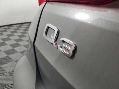 Used 2020 Audi Q3 2.0T Prestige w/ Prestige Package AWD/4WD image 8