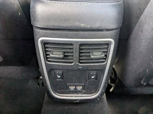 Used 2021 Dodge Charger SXT w/ Leather Interior Group image 18