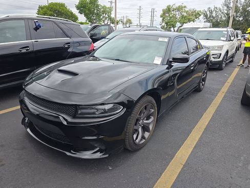 Used 2019 Dodge Charger R/T RWD image 2