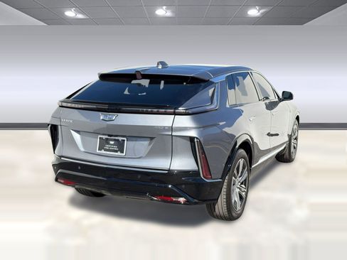 Certified 2023 Cadillac Lyriq 2WD image 7