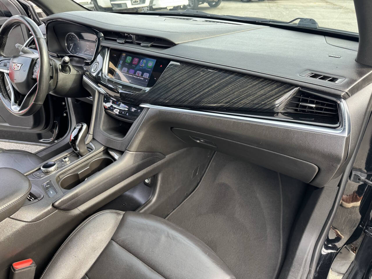 Used 2022 Cadillac XT6 Premium Luxury AWD/4WD image 25