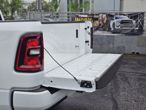 New 2026 RAM 1500 Express image 8