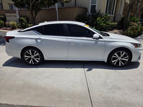 Used 2019 Nissan Altima 2.5 S FWD image 10