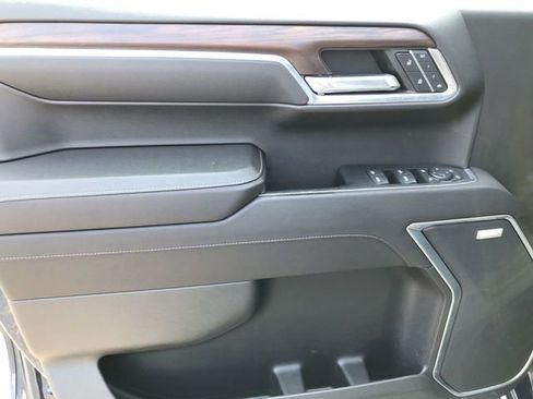 Certified 2023 GMC Sierra 1500 SLT w/ SLT Premium Package image 24